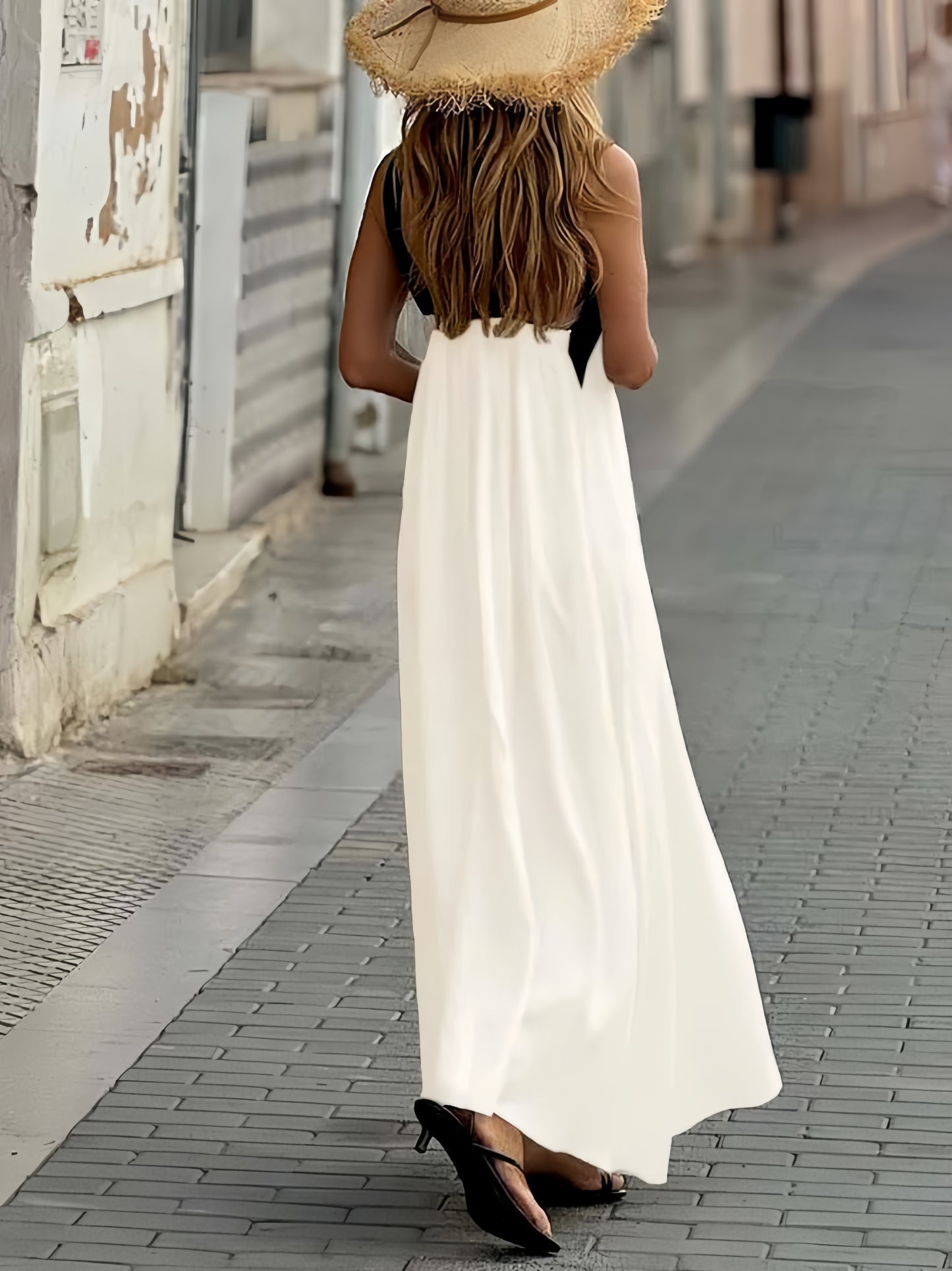 Eveline | Elegante halterjurk met open rug